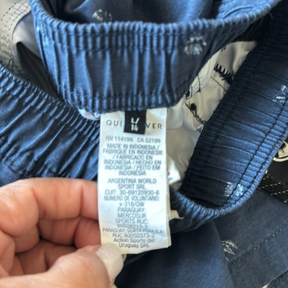 Boys size 14 Quicksilver shorts - Picture 5 of 6